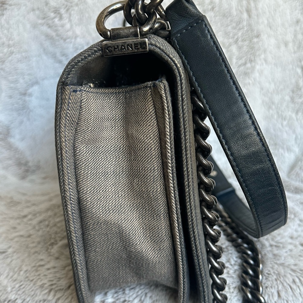 Sold on fb. Medium Denim Chevron Boy Bag crossbody - Picture 9 of 17